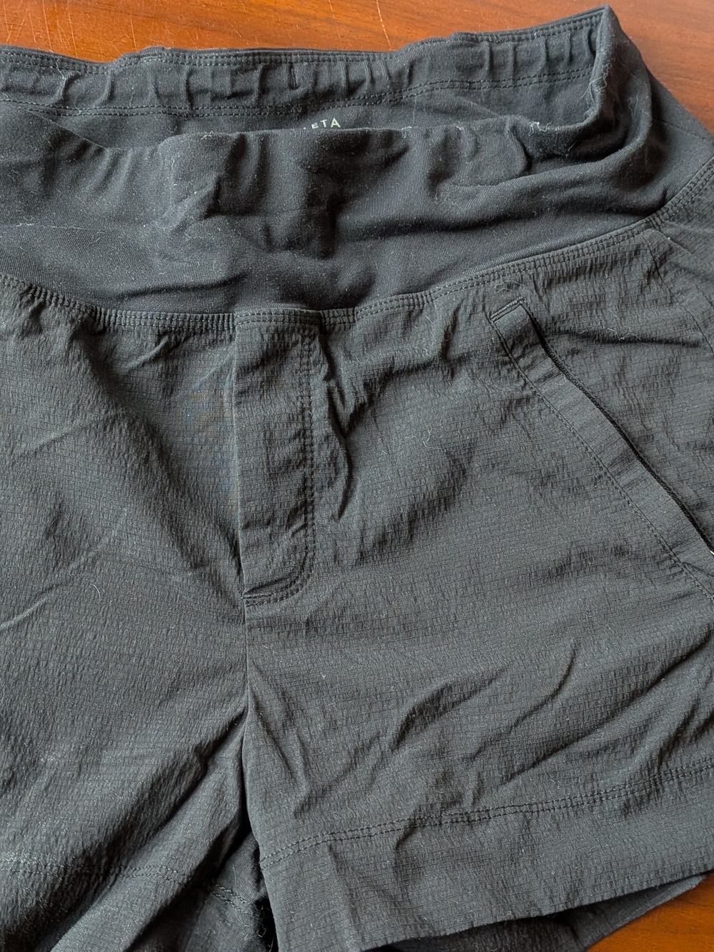 Women's Athleta Trekkie North Short - Black